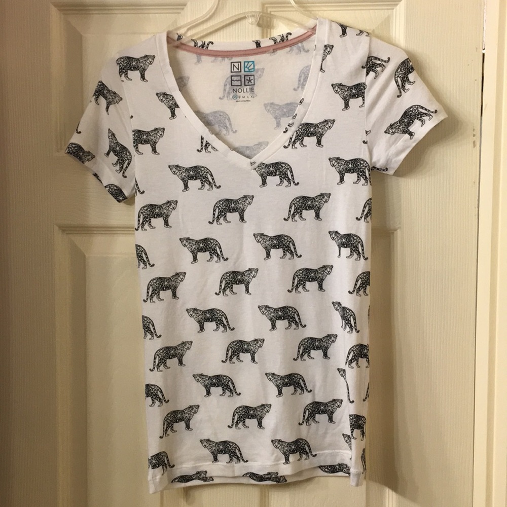 Short sleeve tee